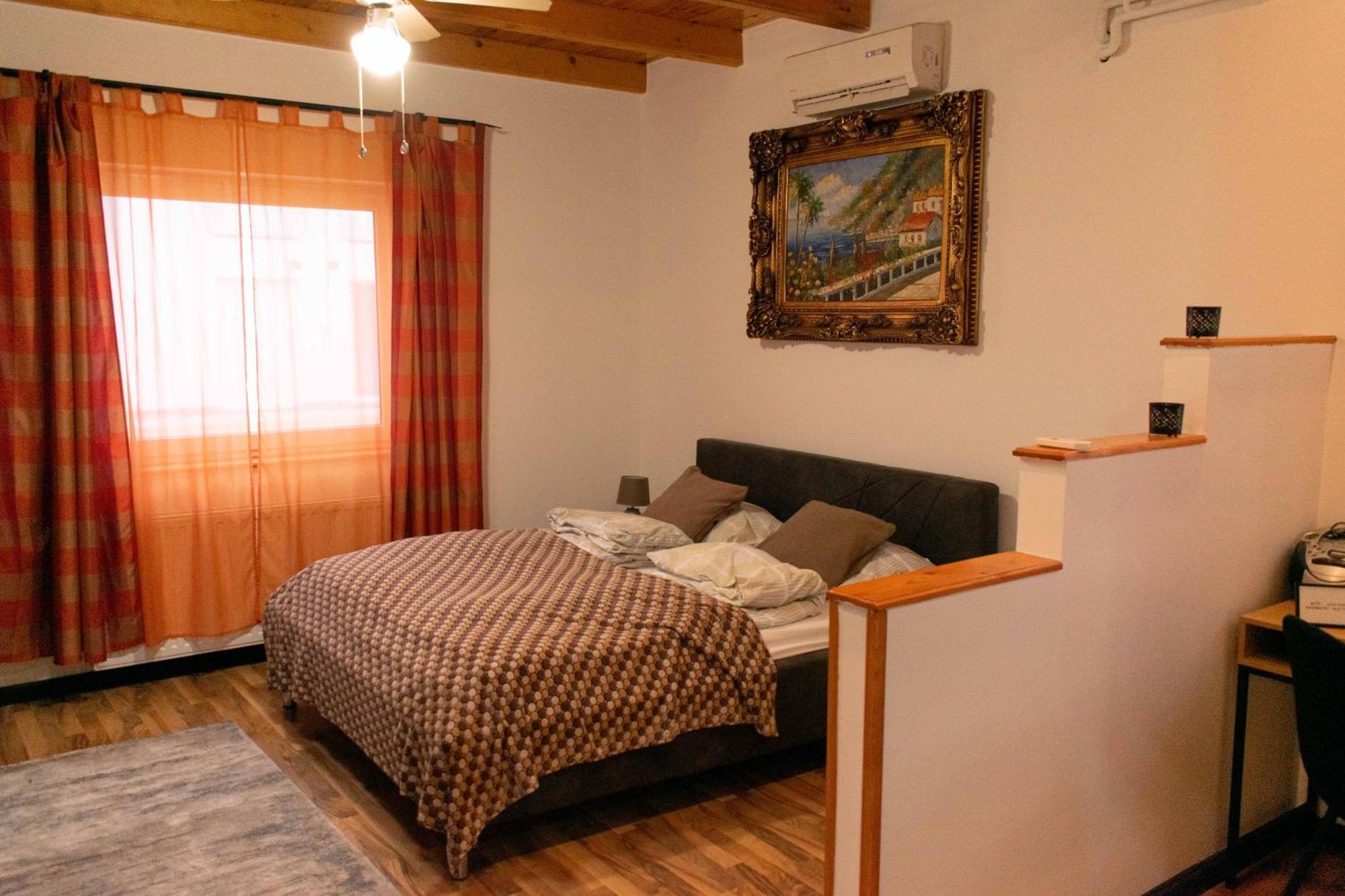 Borostyan Apartmanhaz Mórahalom Exteriör bild