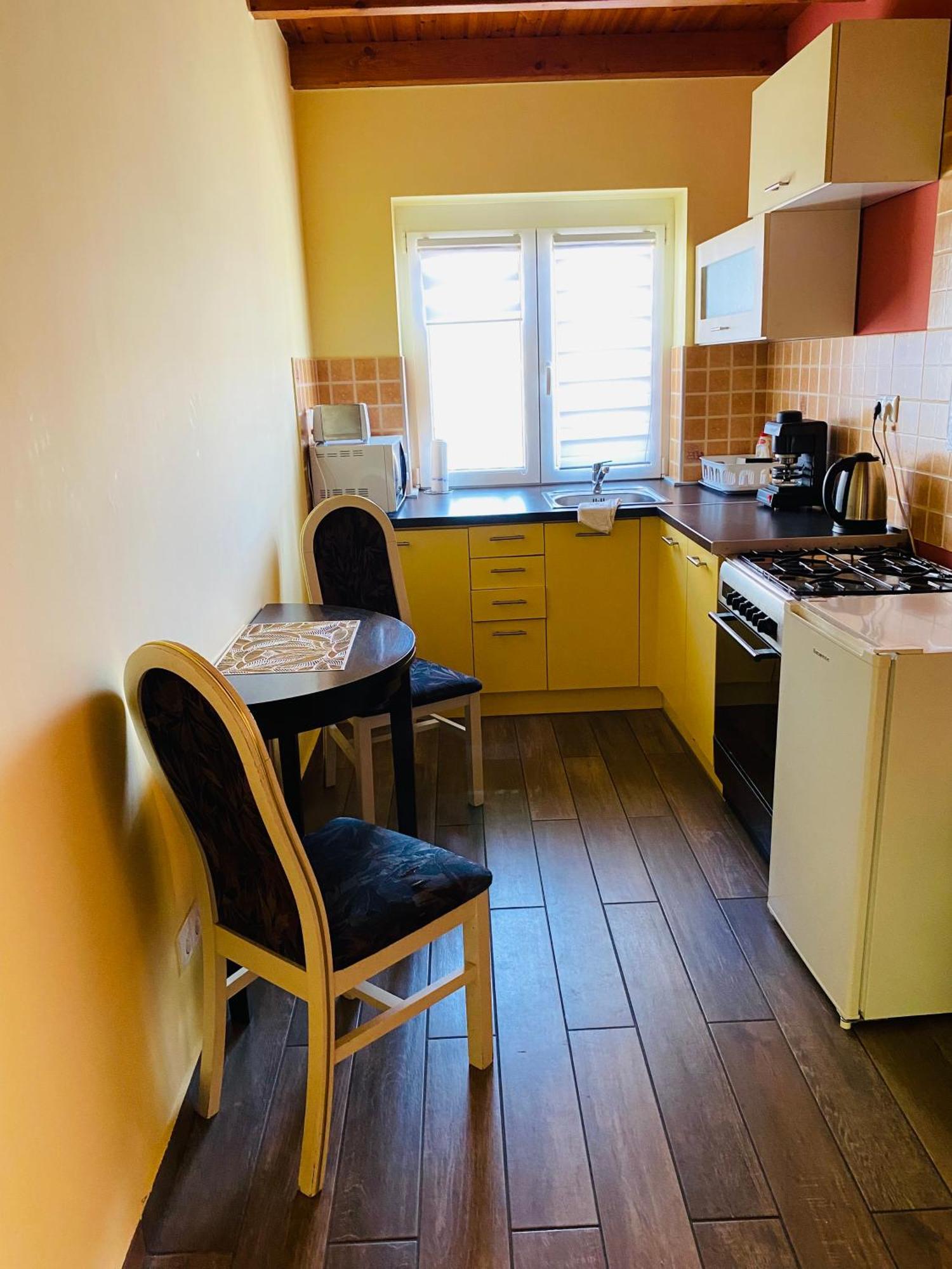 Borostyan Apartmanhaz Mórahalom Exteriör bild