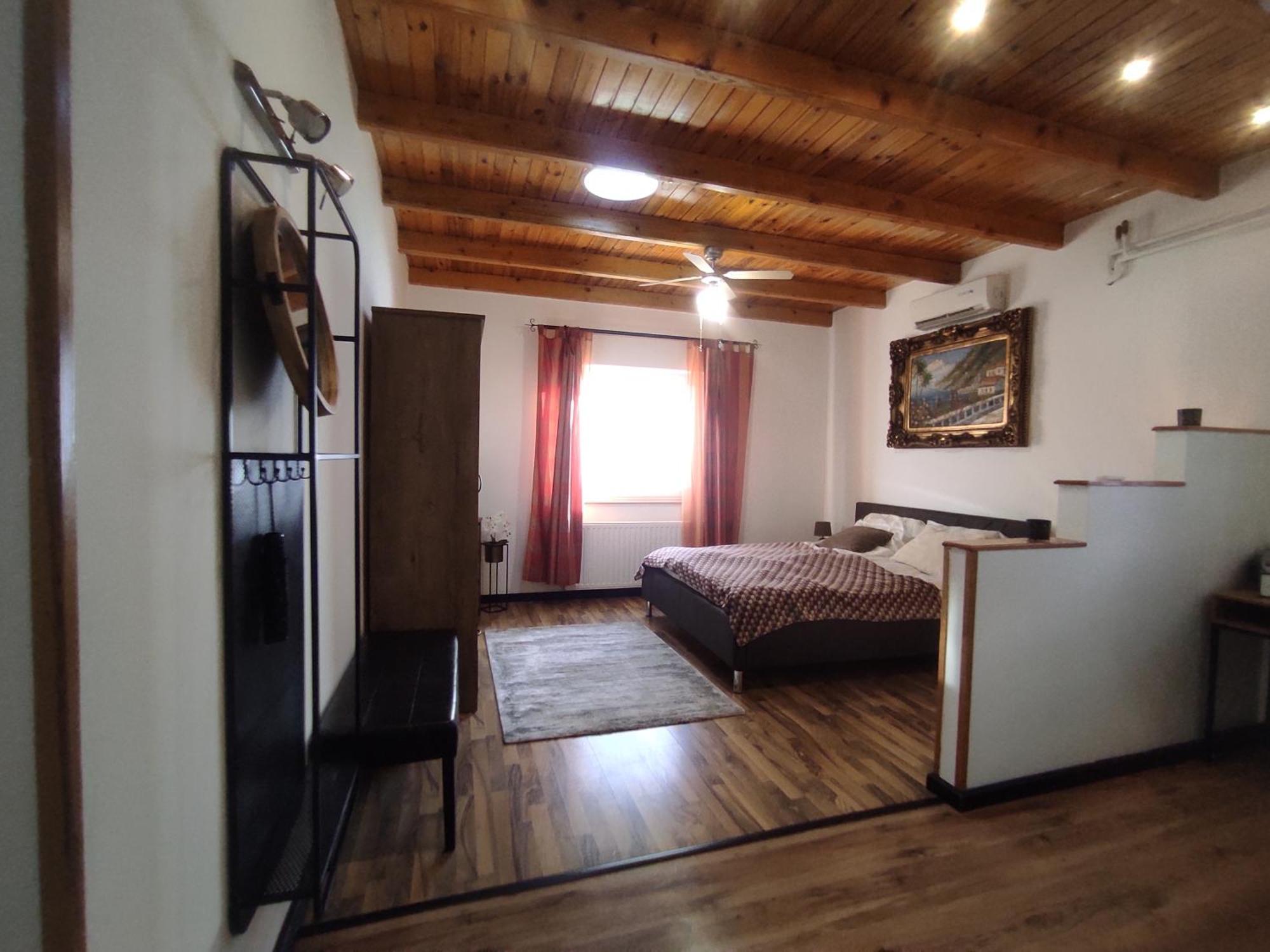 Borostyan Apartmanhaz Mórahalom Rum bild